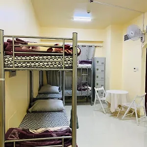 Hostel Comfort Tourist Place For Male, Dubai