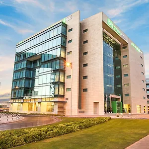 Ibis Styles Jumeira Дубай